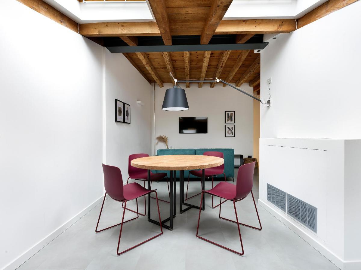 Sg9 City Apartments 布雷西亚 外观 照片
