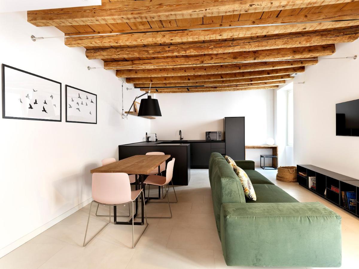 Sg9 City Apartments 布雷西亚 外观 照片